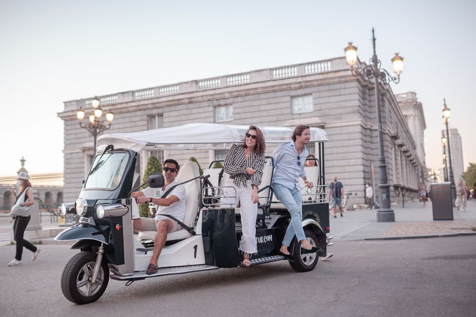 Madrid: Private City Tour by Electric Tuk Tuk - Full Tour Description