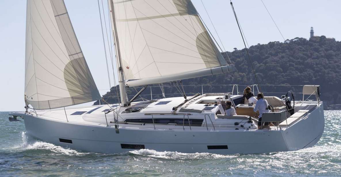 Mallorca: Midday or Sunset Sailing With Snacks and Open Bar - Location and Meeting Details