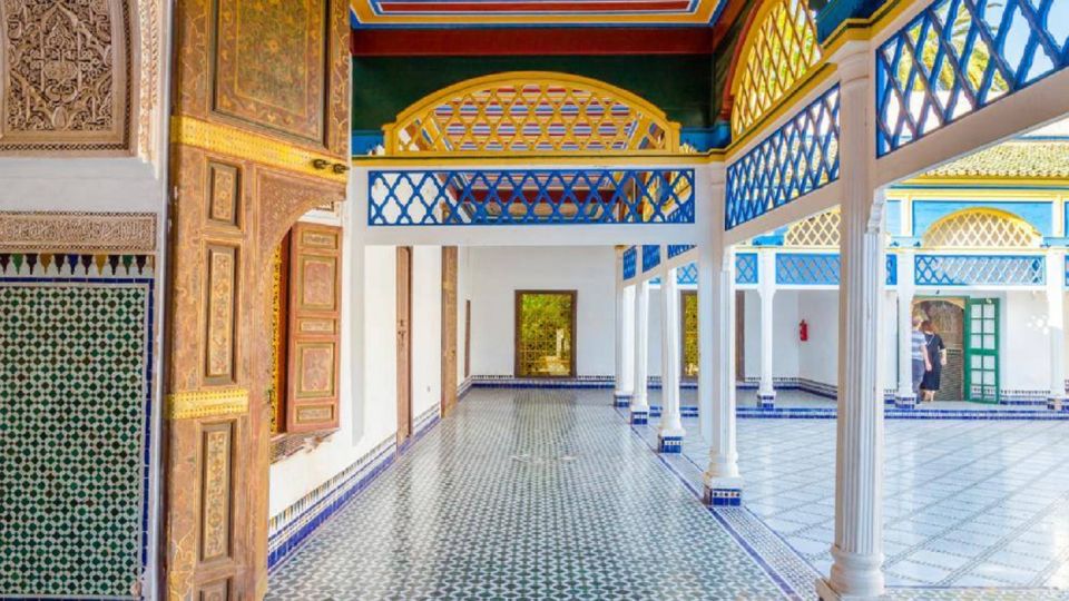 Marrakech: Half Day Walking Tour With a Local Guide - Bahia Palace Exploration