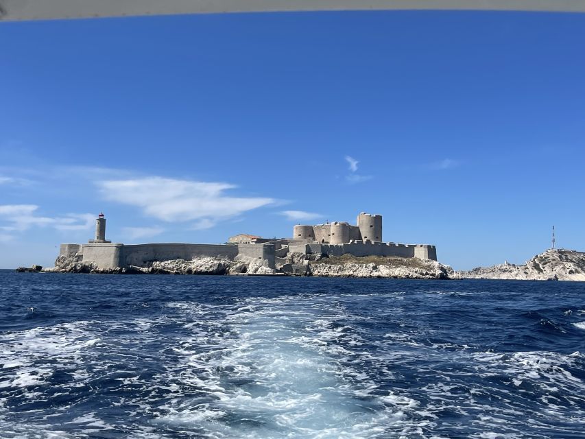 Marseille: Boat Tour With Stop on the Frioul Islands - Full Experience Description