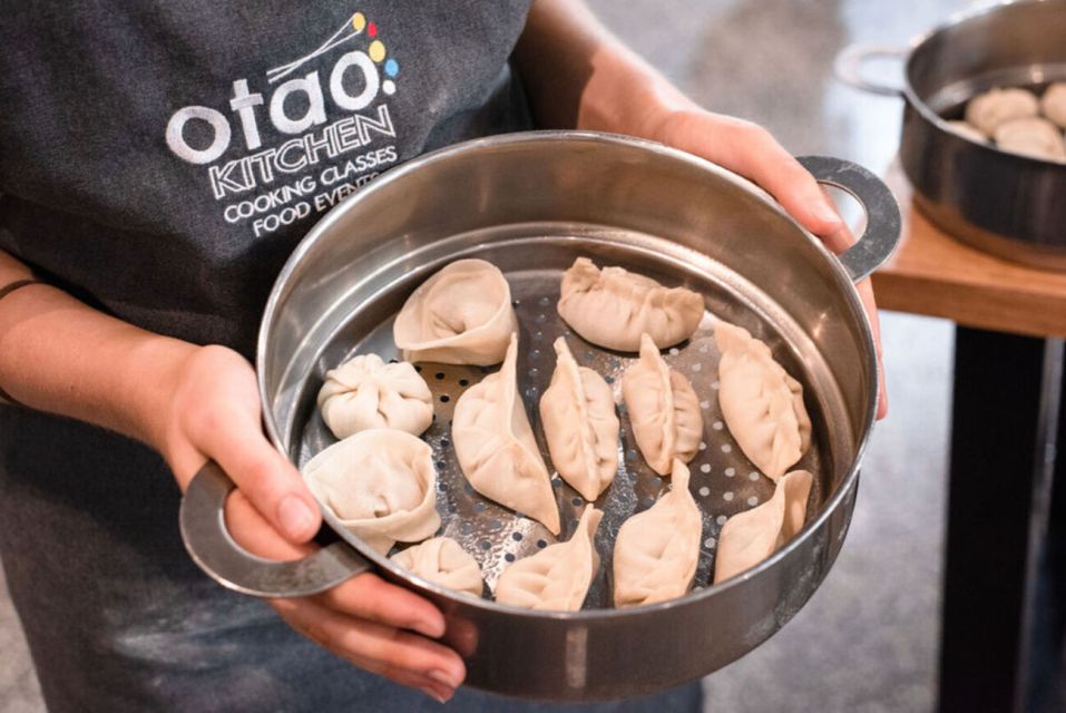 Melbourne: Chinese Dumpling Cooking Class With a Drink - Full Description