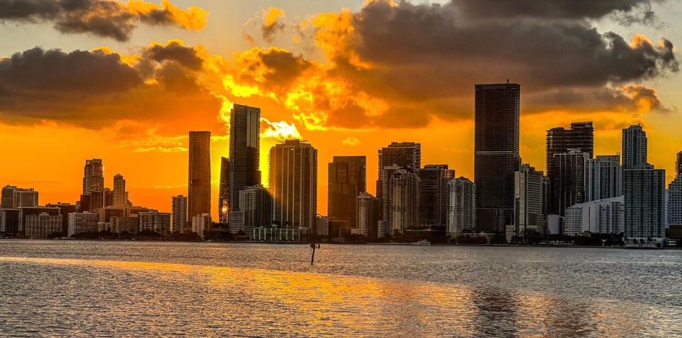 Miami: 60-Minute Evening Cruise on Biscayne Bay - Full Cruise Description