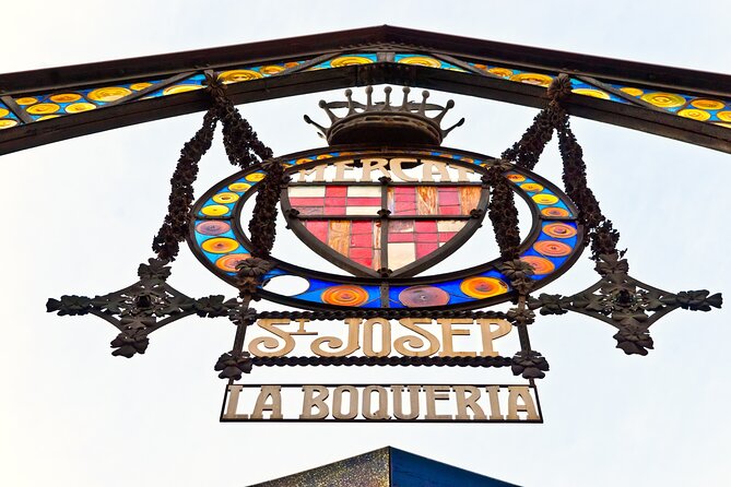 Midday Tapas & Wine at Hidden Bodegas in the Barcelonas Old Town - Support and Inquiries