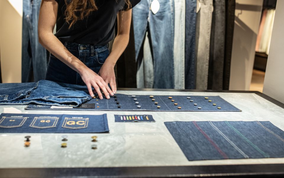 Milan: Private Tailor-Made Custom Jeans Experience - Experience Description