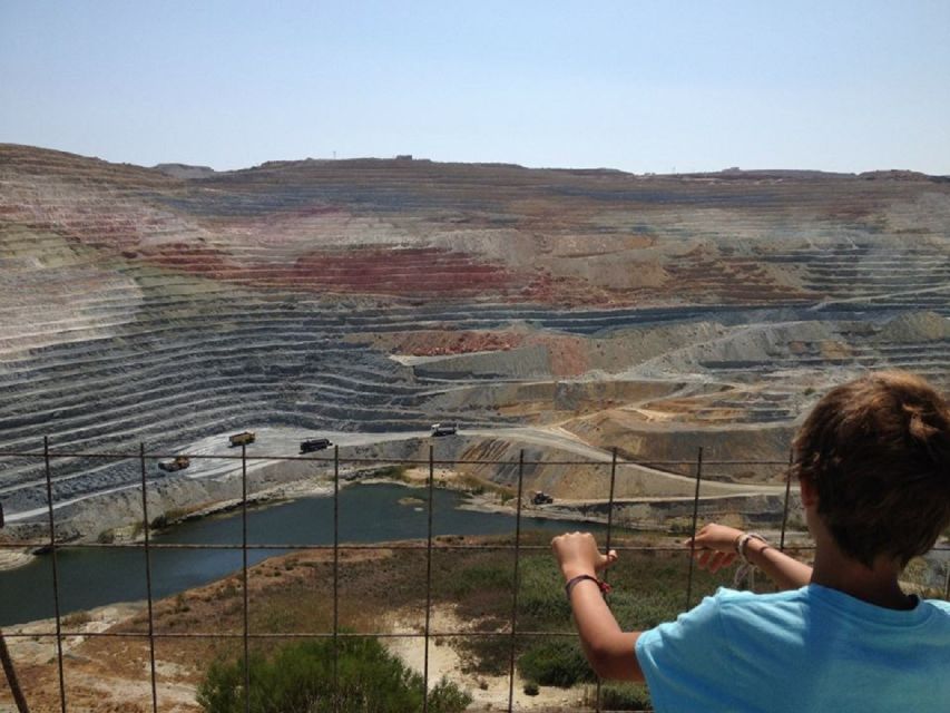 Milos: Geology and Mining Tour - Mining History