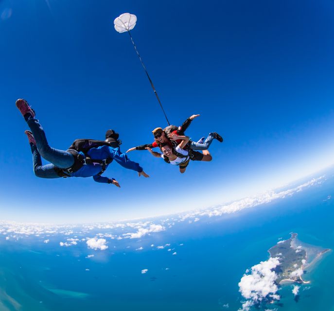 Mission Beach Tandem Skydive - Inclusions