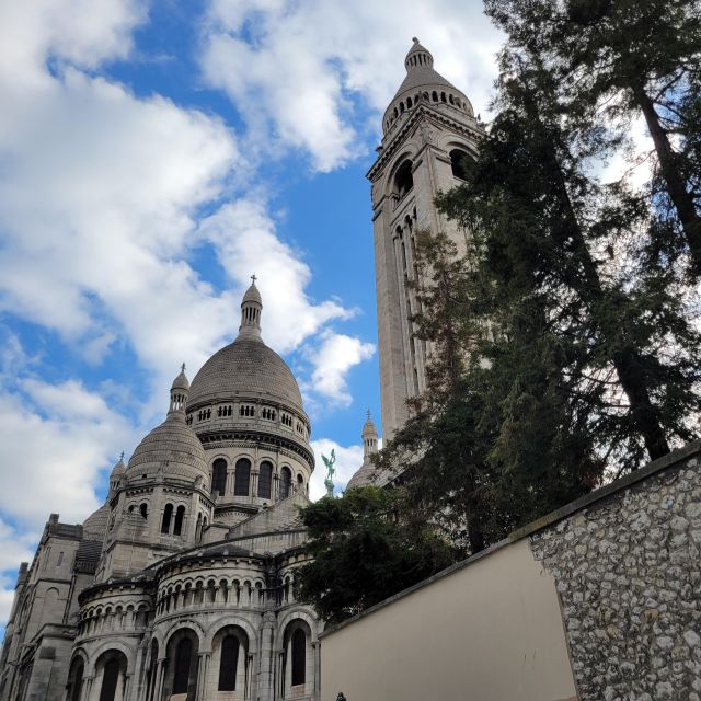 Montmartre Perfecto: Brothels, Wars, and Religion - Influence of Religion in Montmartre