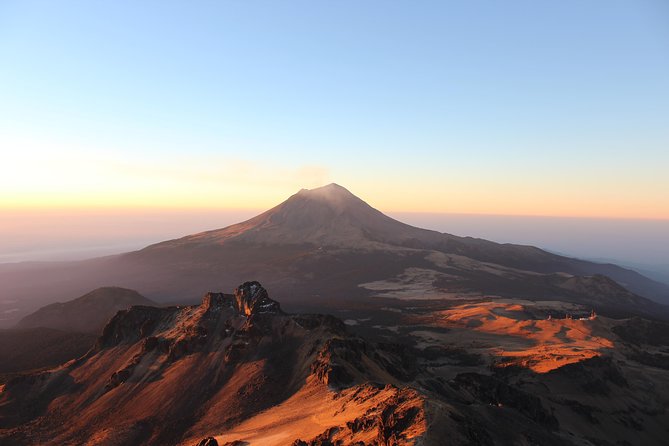 Mountaineering Iztaccihuatl (5220m) - Weather Conditions and Best Times to Climb