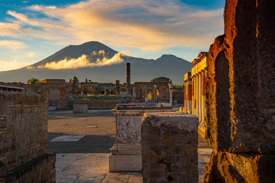 Naples: Shore Excursion Naples, Pompeii & Pizza Drive & Walk - Itinerary