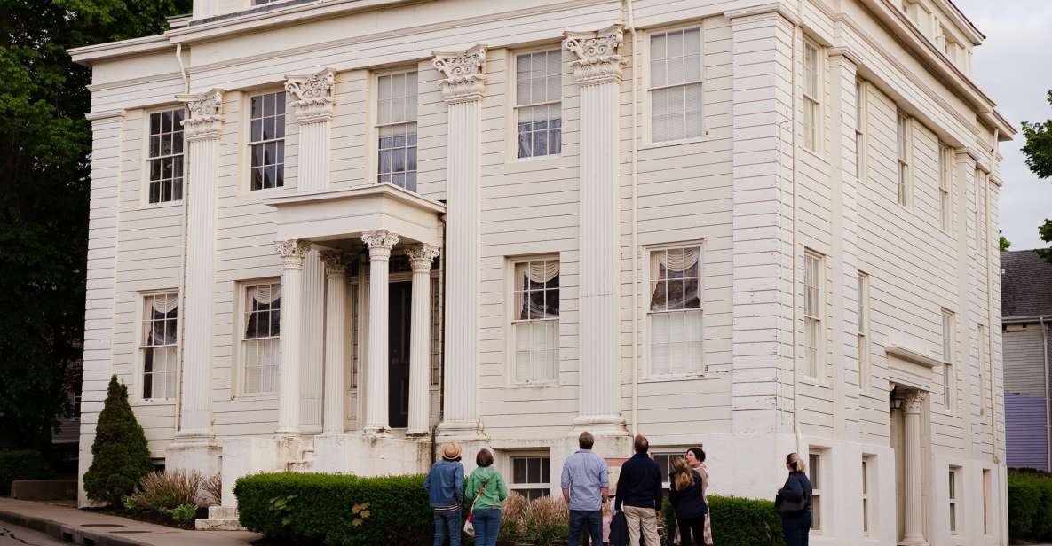 Newport: Golden to Gilded Age Guided Walking Tour - Architectural Marvels and Economic Shifts