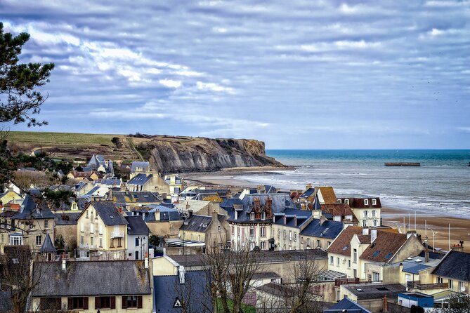 Normandy D Day Beaches Day Tour From Paris Hotel- Private Tour - Tour Guide Commentary