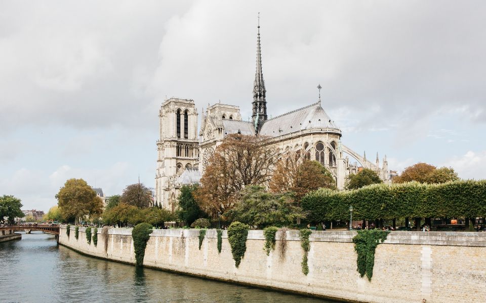 Notre Dame Tour With a Small Group - Pricing and Booking Details