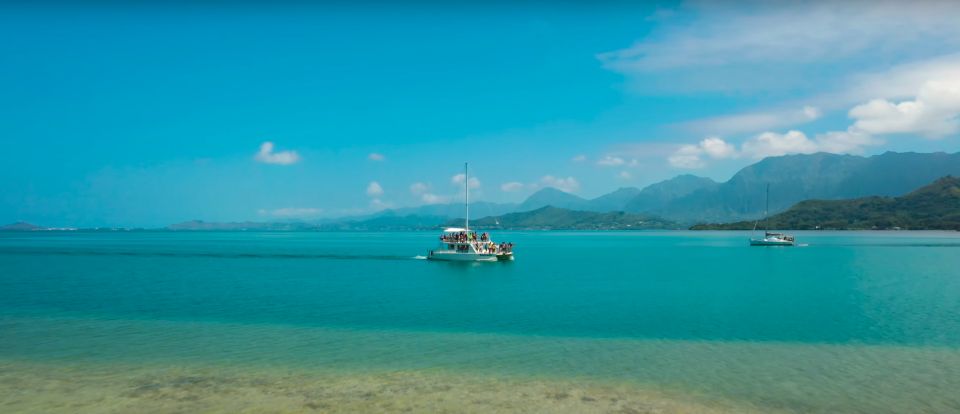 Oahu: Molii Fishpond and Kaneohe Bay Catamaran Tour - Pricing and Booking