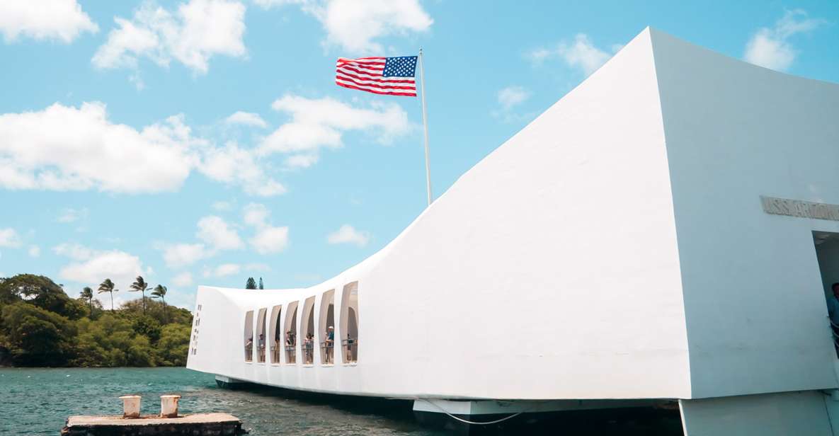 Oahu: Pearl Harbor, USS Arizona, and City Tour - USS Arizona Memorial