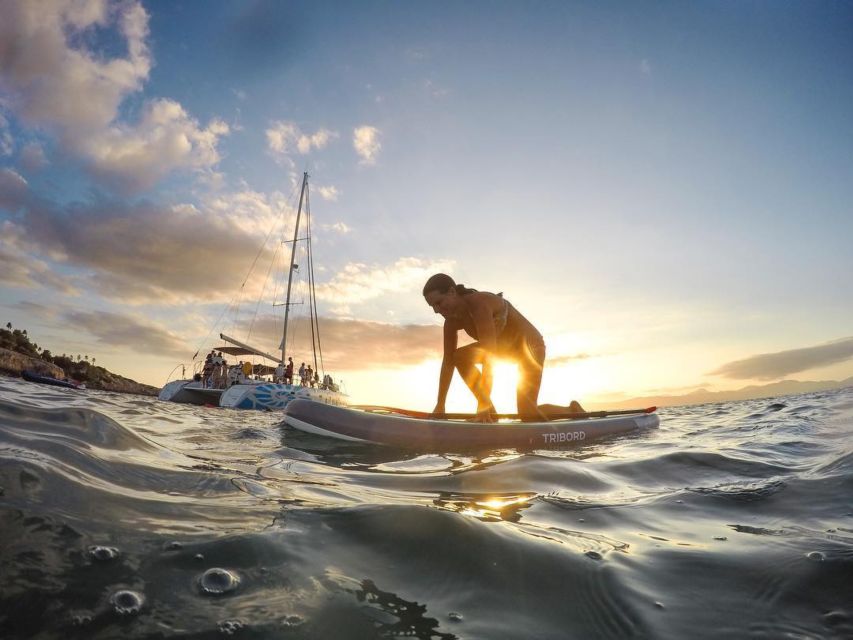 Palma De Mallorca: Deluxe Catamaran Sailing Tour With Meal - On-Board Activities and Dining