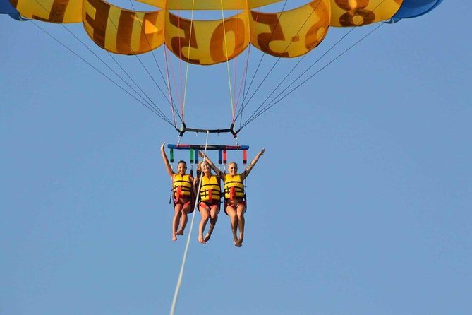 Parasailing Fly With Transportation Fly in The Sky From Hurghada - Professional and Safe Experience