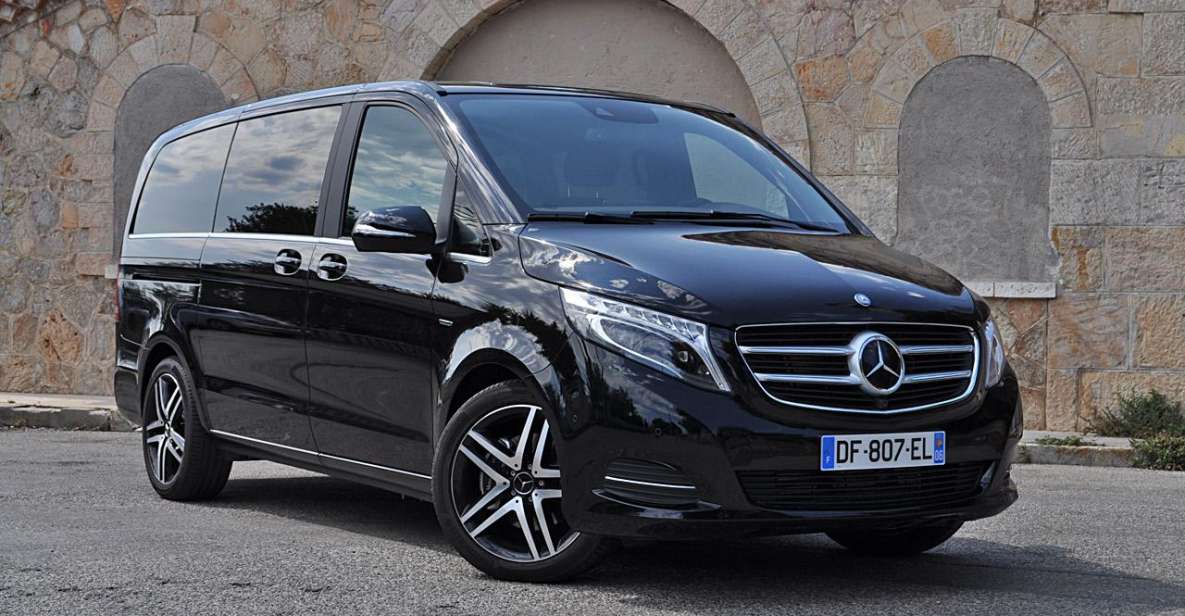 Paris: Airport Shuttle to Paris City Center for 7 Passengers - Spacious and Comfortable Vehicle