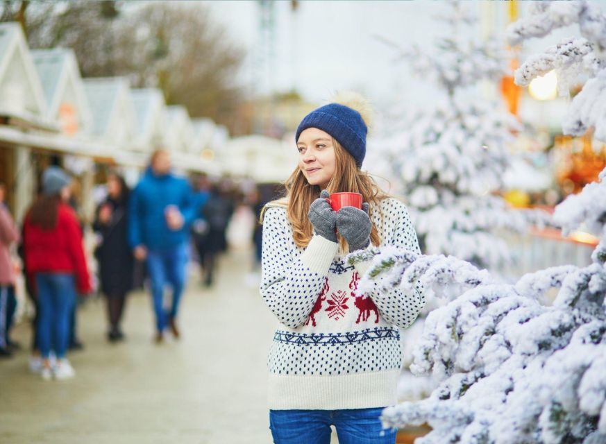 Paris : Christmas Markets Festive Digital Game - Game Description