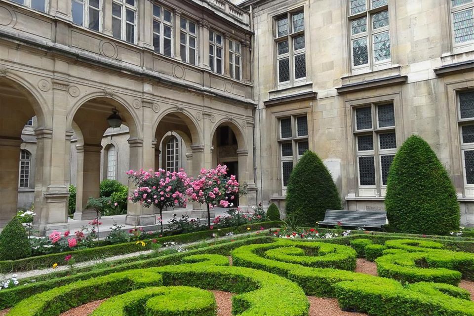 Paris: Geführte Tour Durch Das Marais Auf Deutsch - Important Information