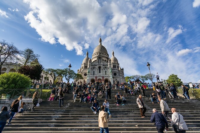 Paris: Guided Walking Tour In Montmartre and Sacré-Coeur - Physical Requirements