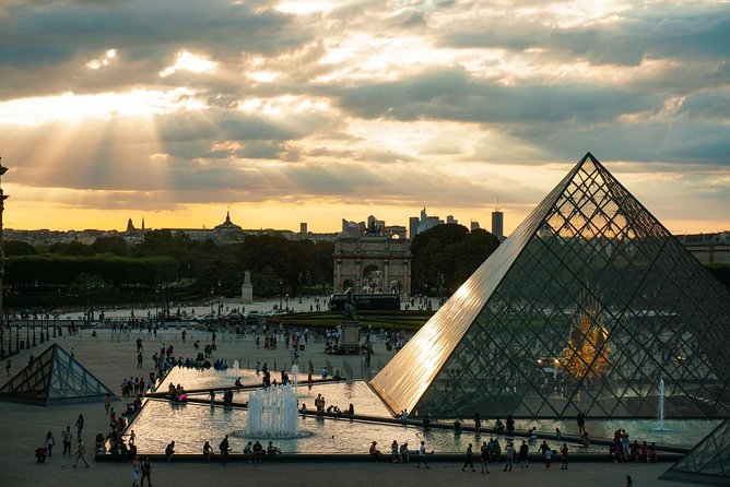 PARIS: Louvre Tour - Pricing Breakdown