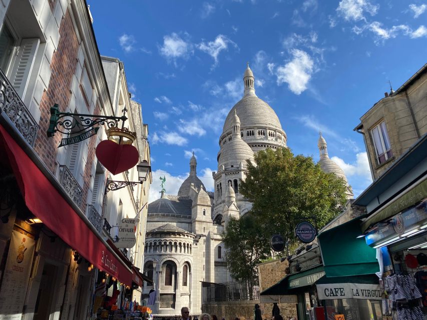 Paris: Montmartre Walking Tour With Local Resident - Highlights