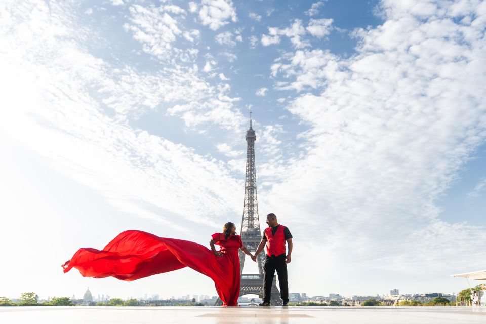 Paris : Private Flying Dress Photoshoot by the Eiffel Tower - Location Information for the Photoshoot