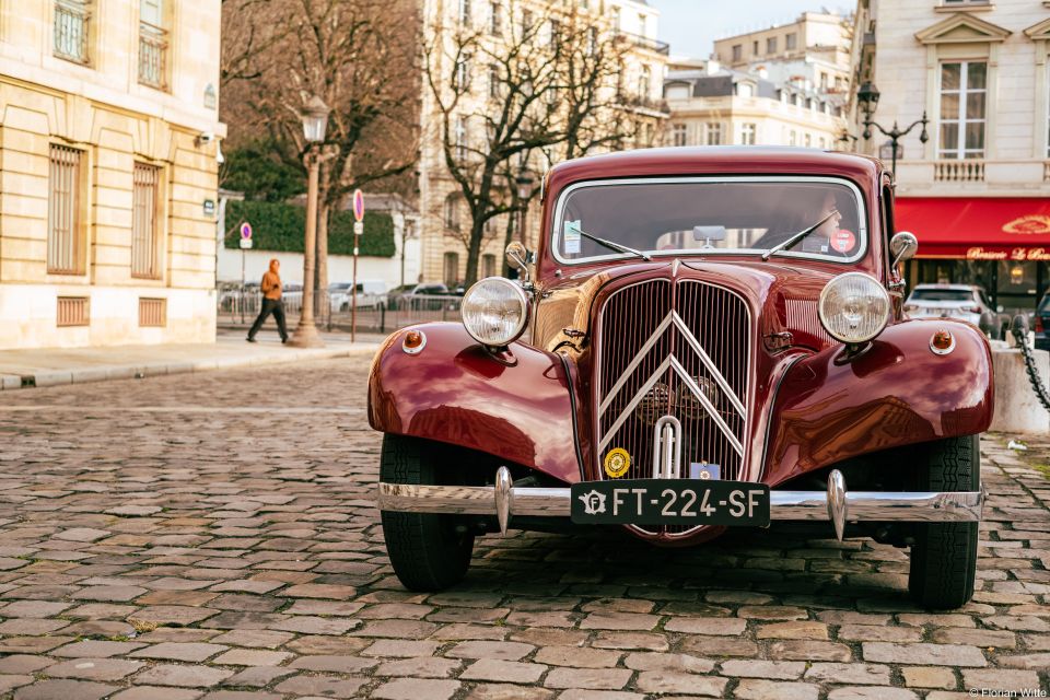 Paris: Private Guided City Tour in a Traction Avant or DS 21 - Tour Description