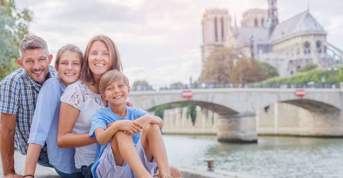 Paris: Private Museum and Highlights Tour for Families - Specific Information