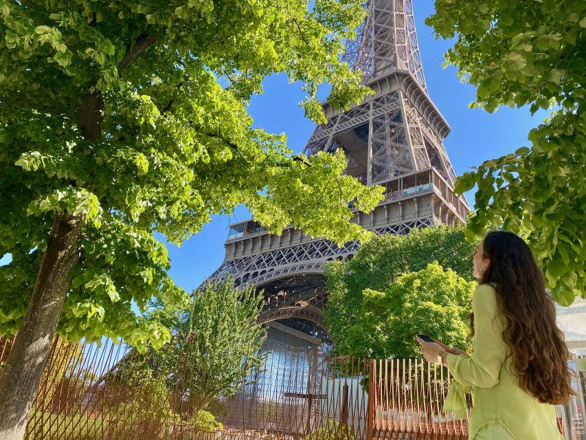 Paris: Smartphone Audio Walking Tour Around the Eiffel Tower - Inclusions