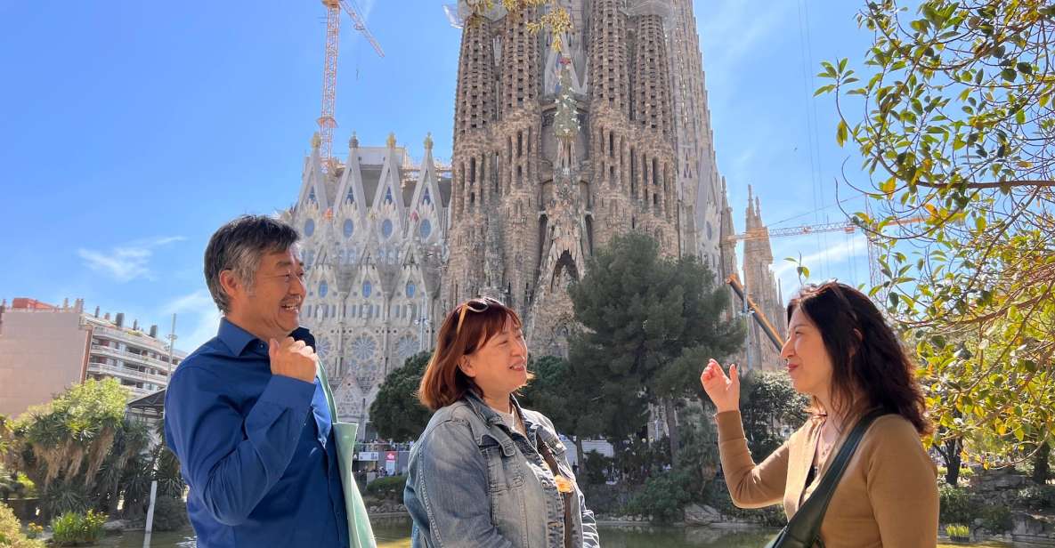 Park Güell & Sagrada Familia Tour - Important Information