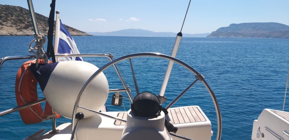 Paros: Iraklia, Schinoussa, & Naxos Sailing Tour With Lunch - Catering Details