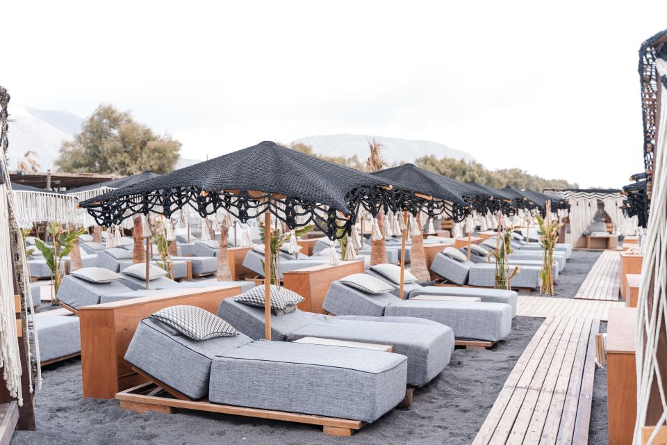 Perivolos Beach: Sun-Bed Experience FortyOne Bar Restaurant - Experience Highlights