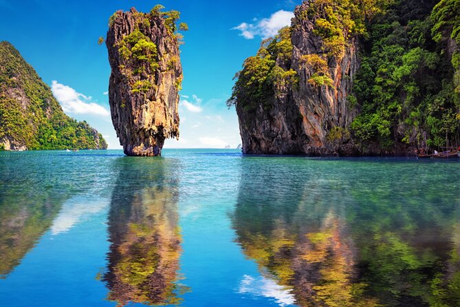 Phuket to Phi Phi Island by Speedboat With Sea View Lunch - Exploring Phi Phi Island Attractions