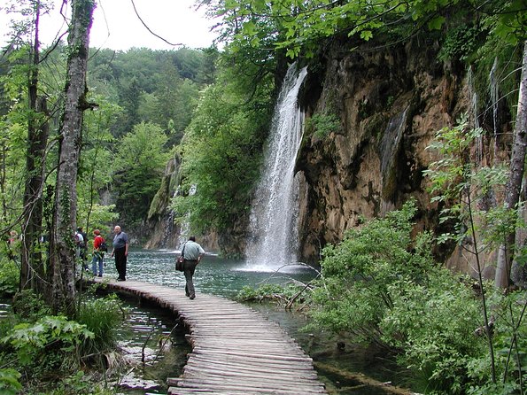 Plitvice Lakes Day Trip From Zadar and Biograd - Price Inclusions