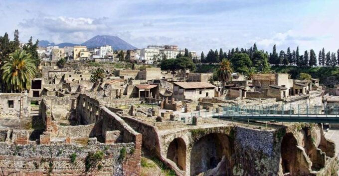 Pompeii and Herculaneum 8 Hour Private Tour From Sorrento - Tour Description