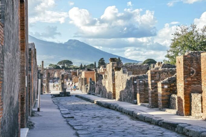 Pompeii and Mt Vesuvius: Full-Day Private Tour - Experiences