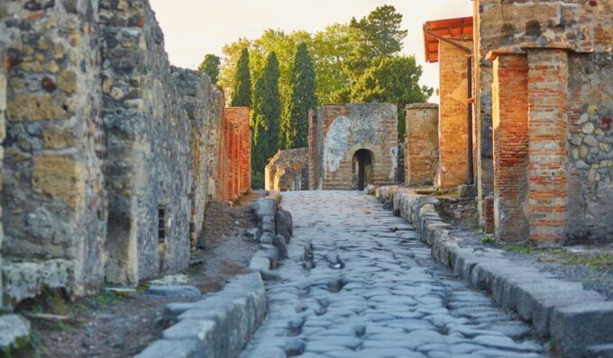 Pompeii and Vesuvius 8-Hour Tour From Sorrento - Experience Highlights