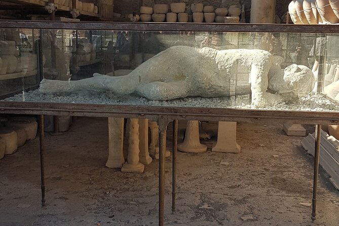 Pompeii Tour With Experienced Guide - Insider Tips for Visiting Pompeii