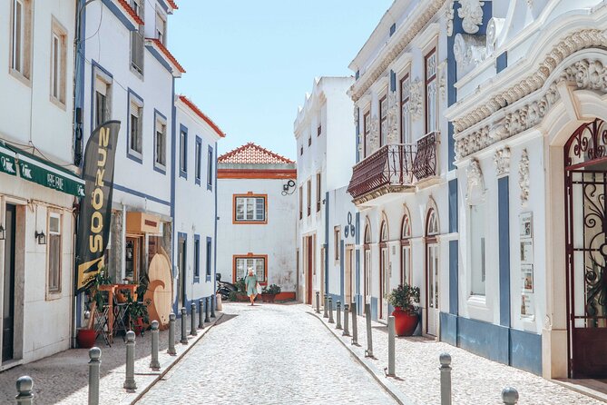 Portugal Tour: From the Cities to the Beaches of the Atlantic - Historic Sites: Nazaré and Óbidos