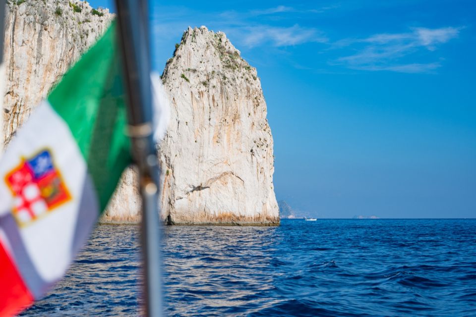 Positano: Private Tour to Capri on Sorrentine Gozzo - Itinerary