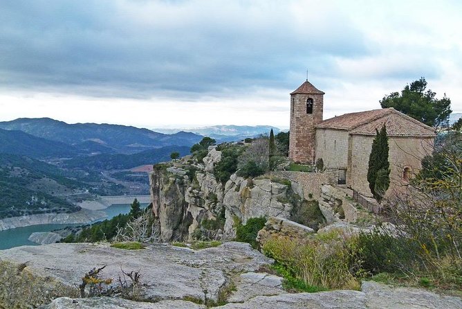 Priorat, Wines & History - Small Group and Hotel Pick up From Barcelona - Small Group Advantage