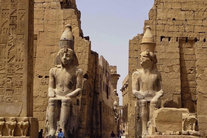 Private 2-Day Tour From Safaga Port to Luxor and Cairo With Egyptologist Guide - Meeting and Pickup