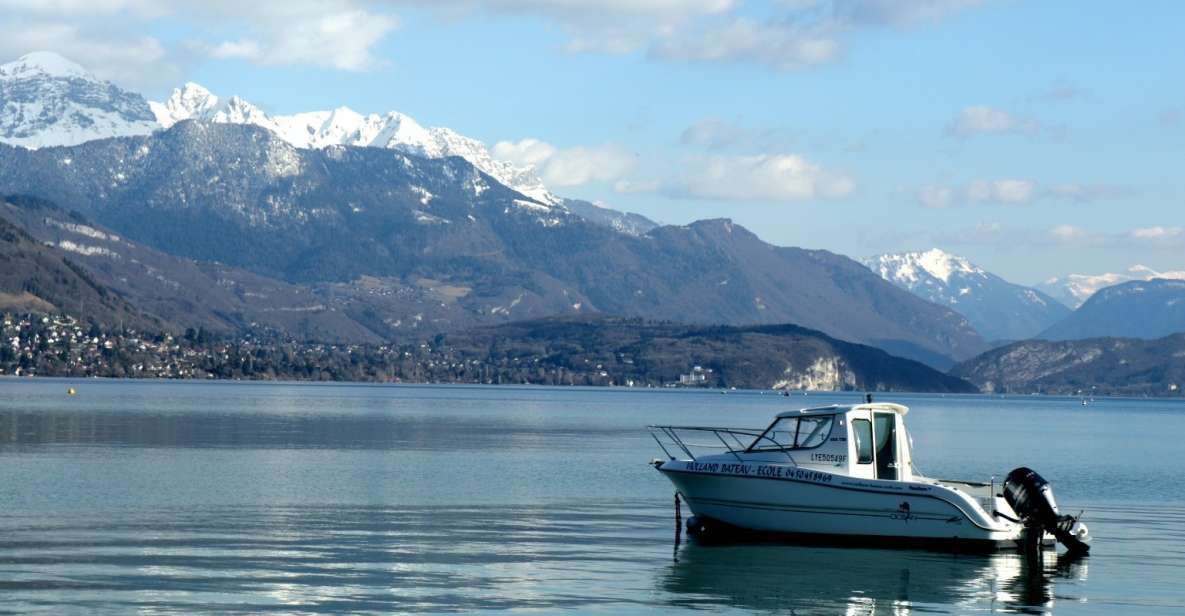 Private 2-Hour Walking Tour of Annecy With Official Guide - Experience Highlights