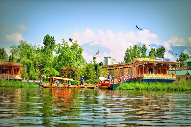 Private 4 Days Kashmir Tour Package - Common questions