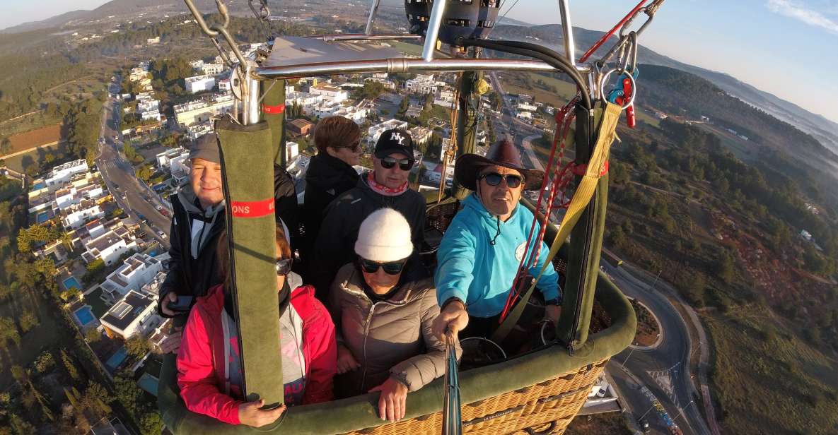 Private Balloon Flight for 4/6 Pax - Activity Highlights