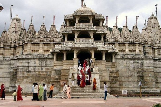 Private Day Tour Of Ranakpur Jain Temple & Jungle Safari From Udaipur - Jungle Safari Experience