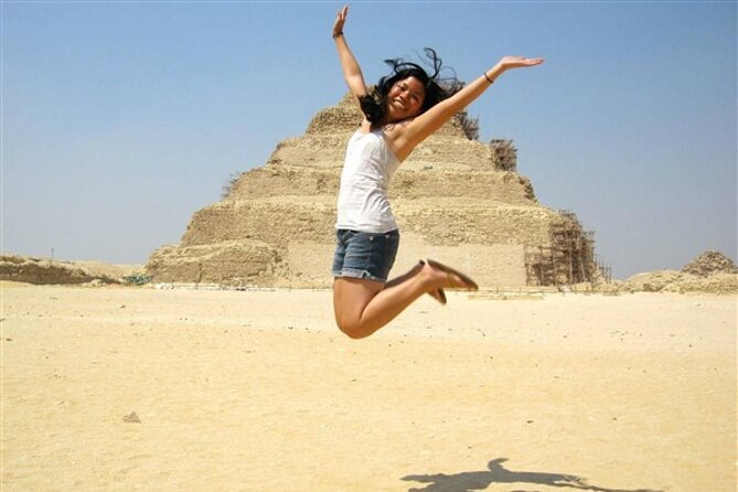 Private Day Tour to Giza Pyramids Sphinx Memphis Saqqara & Dahshur Pyramids - Meeting and Pickup Logistics