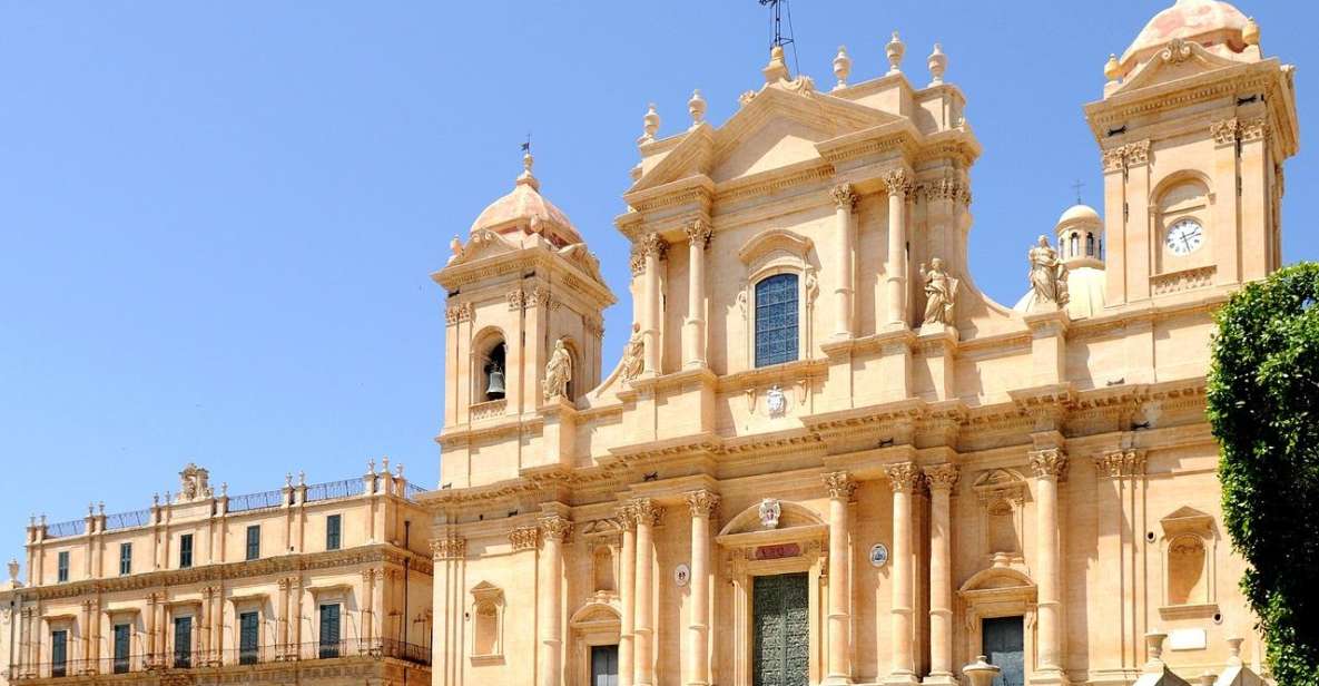 Private Day Tour to Siracusa and Noto From Taormina - Experience