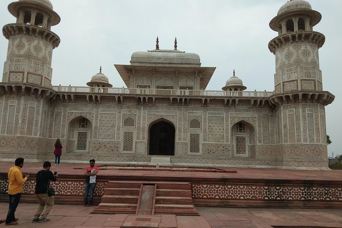 Private Day TOUR to TAJ MAHAL,AGRA FORT,& Itmad-Ud-Daula TOMB From New Delhi.. - Monument Entry Requirements